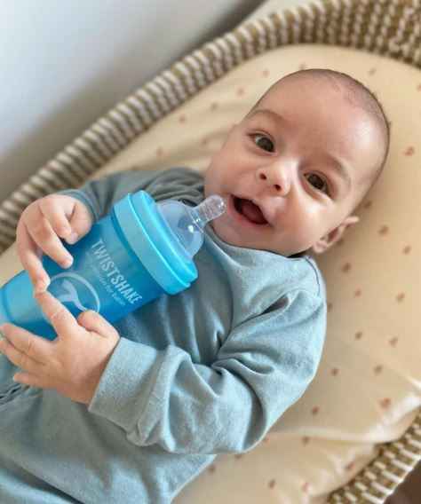 Mamadera Anti-Cólico Twistshake