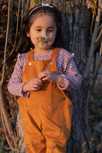 Jardinera cotelé mostaza - Lina Sustentable, ropa Niño Chile, ropa de niño en oferta