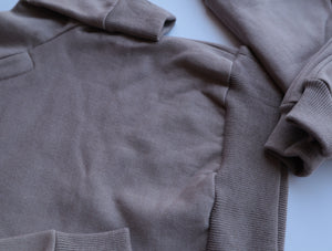 Conjunto buzo bebé algodón café - Lina Sustentable, ropa Niño Chile, ropa de niño en oferta