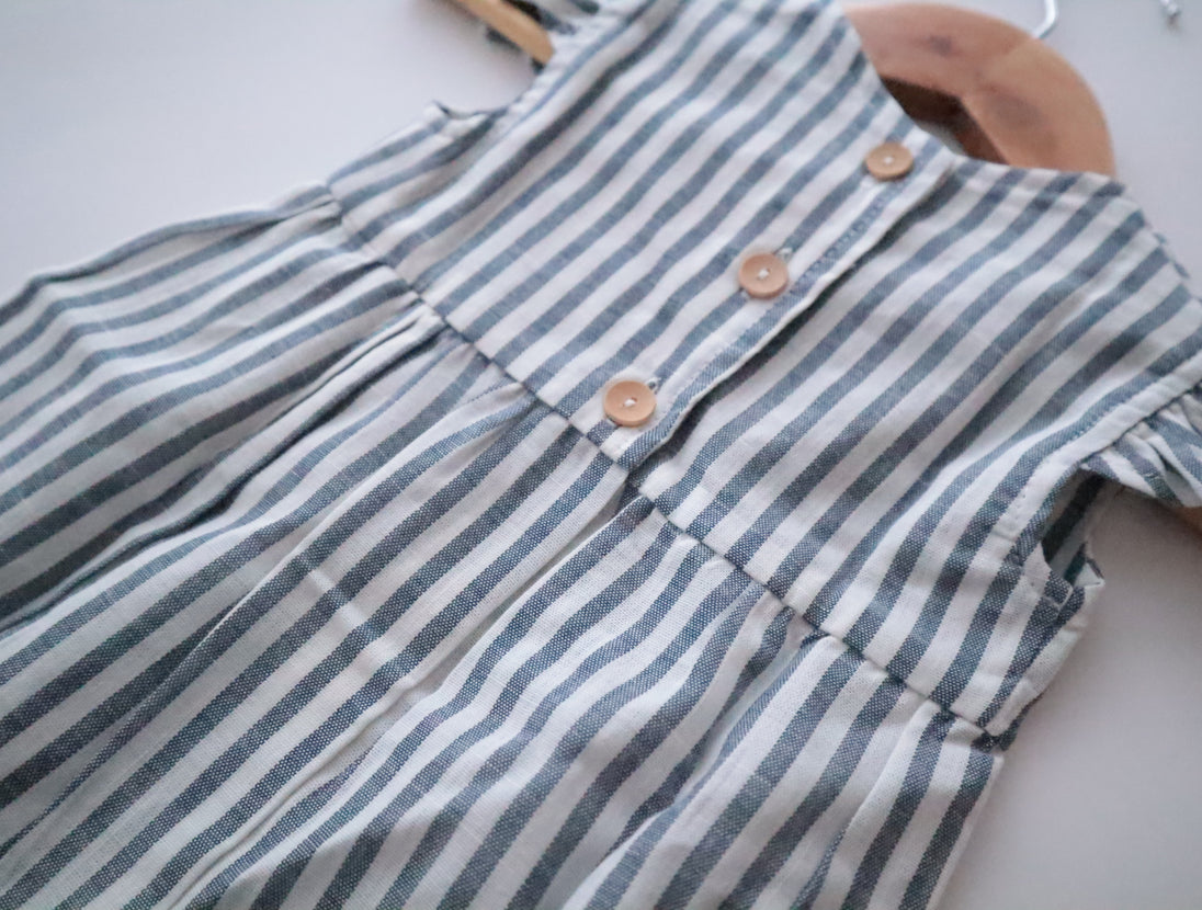 Vestido alas 1 algodón lino - Lina Sustentable, ropa Niño Chile, ropa de niño en oferta